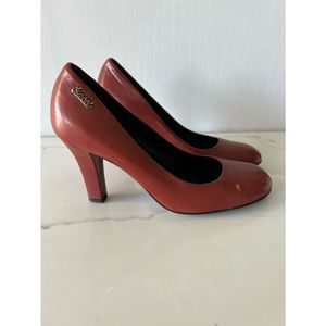 Gucci Red Leather Pumps Sz 37/ 7